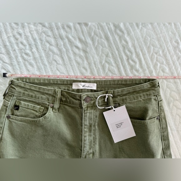 Kancan Olive Cargo Jean Size 8/29 - Picture 3 of 4